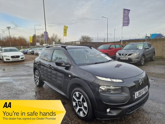 A null CITROEN C4 CACTUS 1.6 BlueHDi Flair Hatchback 5dr Diesel Manual Euro 6 (100 ps)