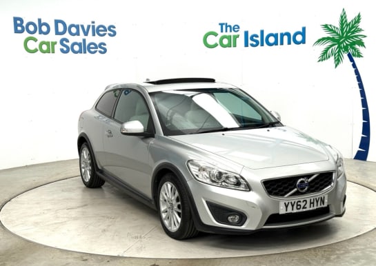 A null VOLVO C30 2.0 D3 SE Lux Sports Coupe 3dr Diesel Geartronic Euro 5 (150 ps) Full Parki