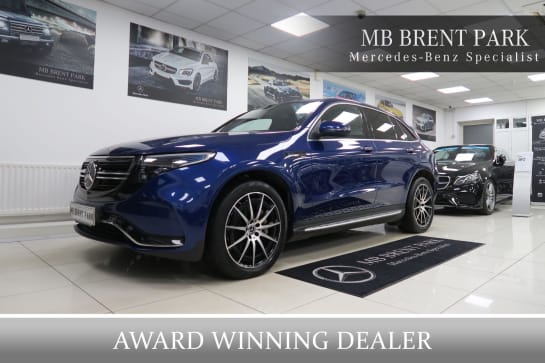 A null MERCEDES-BENZ EQC EQC 400 80kWh AMG Line Auto 4MATIC 5dr