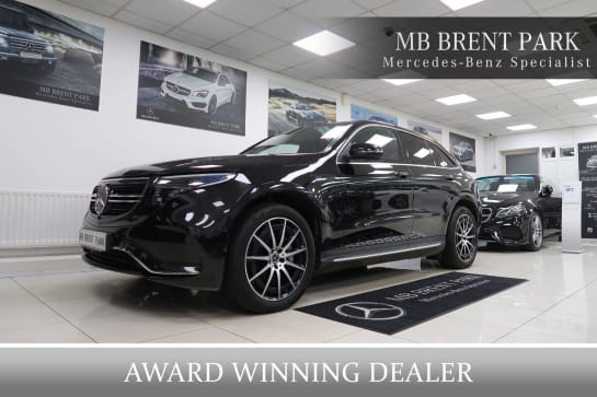 A null MERCEDES-BENZ EQC EQC 400 80kWh AMG Line Auto 4MATIC 5dr