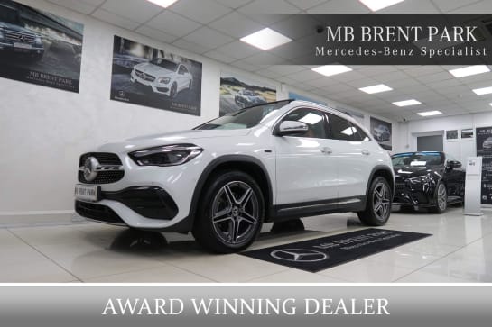 A null MERCEDES-BENZ GLA CLASS 1.3 GLA250e 15.6kWh Exclusive Edition (Premium Plus) 8G-DCT Euro 6 (s/s) 5dr