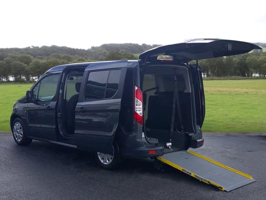 A null FORD GRAND TOURNEO CONNECT 1.5 TDCi Zetec MPV 5dr Diesel Manual Euro 6 (100 ps) Low Mileage