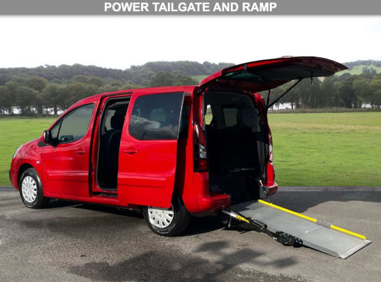 A null CITROEN BERLINGO 1.6 BlueHDi Feel Multispace MPV 5dr Diesel ETG6 Euro 6 (s/s) (100 ps) 20,00