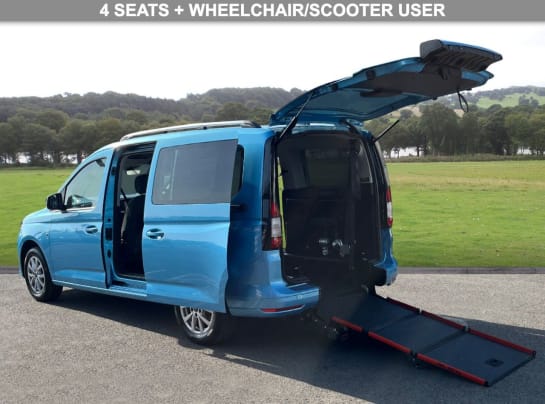 A null FORD GRAND TOURNEO CONNECT 2.0 EcoBlue Titanium MPV 5dr Diesel Manual Euro 6 (s/s) (122 ps) Low mileag