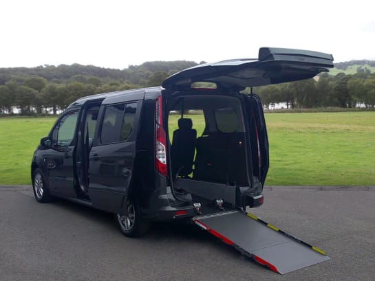 A null FORD GRAND TOURNEO CONNECT 1.5 EcoBlue Titanium MPV 5dr Diesel Manual Euro 6 (s/s) (120 ps)