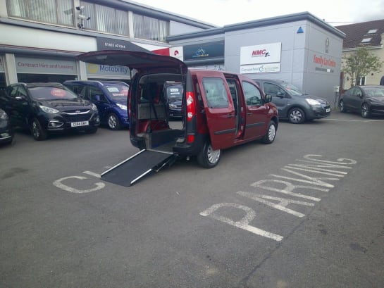 A null RENAULT KANGOO 1.6 16V Extreme MPV 5dr Petrol Auto Euro 4 (105 ps) Automatic, Low Mileage