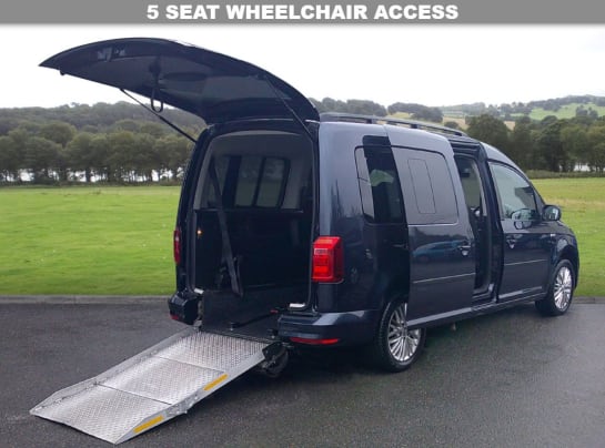 A null VOLKSWAGEN CADDY MAXI LIFE 2.0 TDI BlueMotion Tech MPV 5dr Diesel DSG Euro 6 (s/s) (102 ps) Automatic