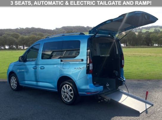 A null FORD TOURNEO CONNECT 2.0 EcoBlue Titanium MPV 5dr Diesel DCT Euro 6 (s/s) (122 ps) Automatic