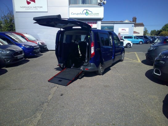 A null FORD GRAND TOURNEO CONNECT 1.5 TDCi Zetec MPV 5dr Diesel Powershift Euro 6 (s/s) (120 ps) Automatic, L