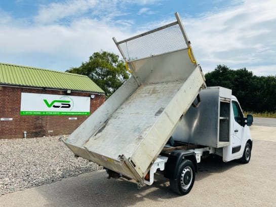 A null RENAULT MASTER 2.3 dCi ENERGY 35 Business Chassis Cab 2dr Diesel Manual FWD MWB Euro 6 (s/