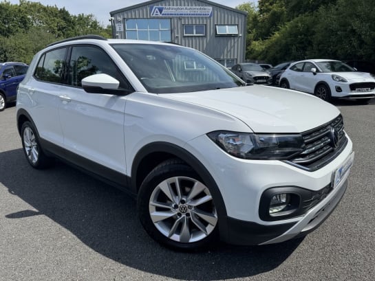 A null VOLKSWAGEN T-CROSS 1.0 TSI SE