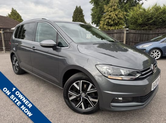 A null VOLKSWAGEN TOURAN 1.5 TSI EVO SEL 150