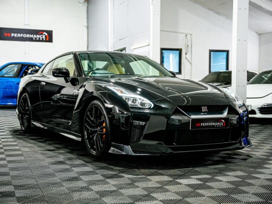 A null NISSAN GT-R 3.8 V6 Prestige Auto 4WD Euro 6 2dr