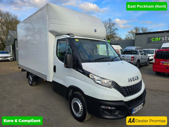 A 2020 IVECO DAILY 35S14