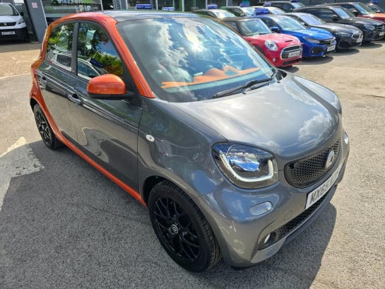 A null SMART FORFOUR 1.0 EDITION1 5d 71 BHP IN GREY AND ORANGE WITH 51,000 MILES AND A FULL SERV