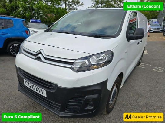A null CITROEN DISPATCH 1.5 XL 1200 ENTERPRISE BLUEHDI S/S 101 BHP IN WHITE WITH 40.000 MILES AND A
