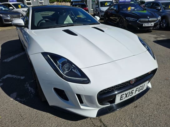 A null JAGUAR F-TYPE 3.0 V6 S Coupe 2DR IN WHITE WITH 46,700 MILES AND A FULL SERVICE HISTORY, W