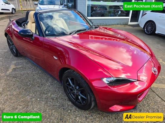 A null MAZDA MX-5 1.5 SKYACTIV-G SPORT NAV CONVERTIBLE IN RED WITH 36,272 MILES AND A SERVICE