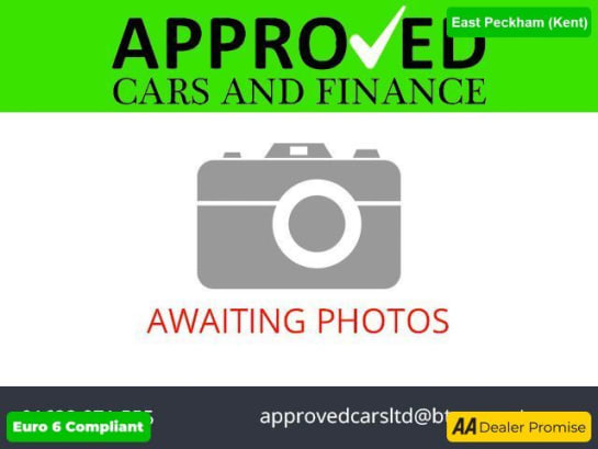 A null HONDA HR-V 1.5 i-VTEC SE SUV 5dr IN BLACK WITH 44,200 MILES AND A SERVICE HISTORY, 2 O
