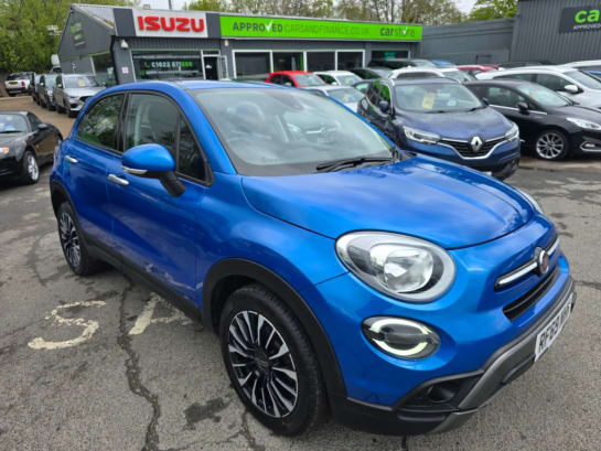 A null FIAT 500X 1.0 Firefly Turbo Multiair City Cross in blue, 33,729 miles, service histor