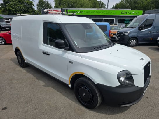 A null LEVC VN5 31kWh Hybrid Petrol Van, 26.155 miles, 1 owner, Euro 6 ULEZ, full history,