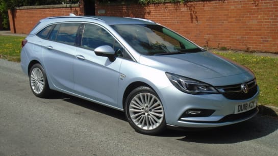 A null VAUXHALL ASTRA 1.4 ELITE NAV 5d 99 BHP SERVICE, 12M MOT & 6M WARRANTY INCL