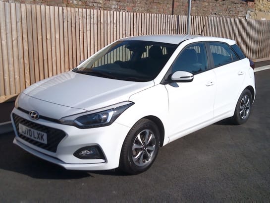 A null HYUNDAI I20 1.2 SE Launch Edition Hatchback 5dr Petrol Manual Euro 6 (s/s) (84 ps) AIR