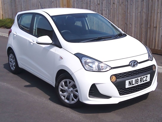 A null HYUNDAI I10 1.0 SE Hatchback 5dr Petrol Manual Euro 6 (66 ps) FURTHER SERVICE & 6M WARR