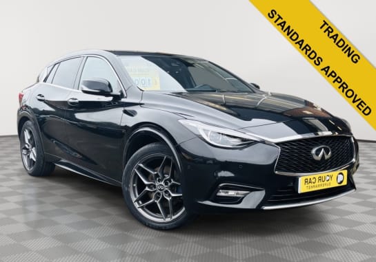 A null INFINITI Q30 2.2d Premium Tech Hatchback 5dr Diesel DCT AWD Euro 6 (s/s) (170 ps) Leathe