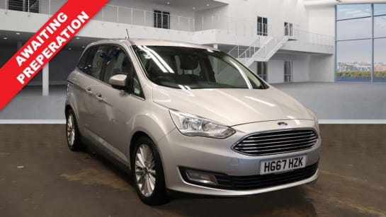 A null FORD GRAND C-MAX 1.0T EcoBoost Titanium MPV 5dr Petrol Manual Euro 6 (s/s) (Nav) (100 ps)