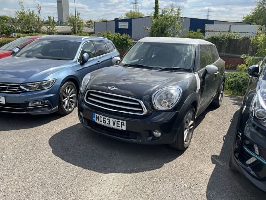 A null MINI COOPER 1.6 Cooper D SUV 3dr Diesel Manual ALL4 Euro 5 (s/s) (112 ps)