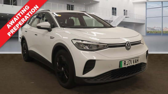 A null VOLKSWAGEN ID.4 Pro Performance 77kWh Life SUV 5dr Electric Auto (204 ps)