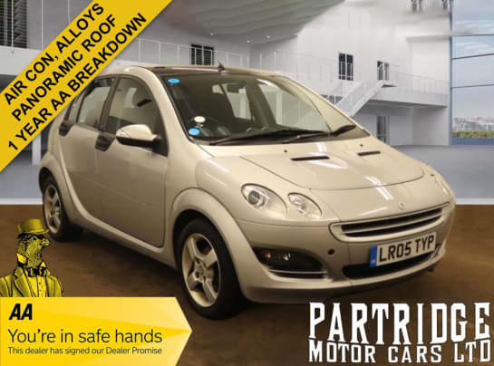 A null SMART FORFOUR 1.3 Passion Hatchback 5dr Petrol Manual (143 g/km, 95 bhp) PANORAMIC ROOF,