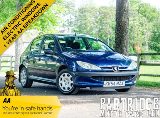 A null PEUGEOT 206 1.4 8v S Hatchback 5dr Petrol Manual (a/c) (149 g/km, 75 bhp) AIR CON, ELEC