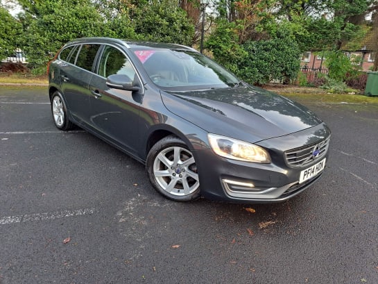 A 2014 VOLVO V60 D4 SE LUX