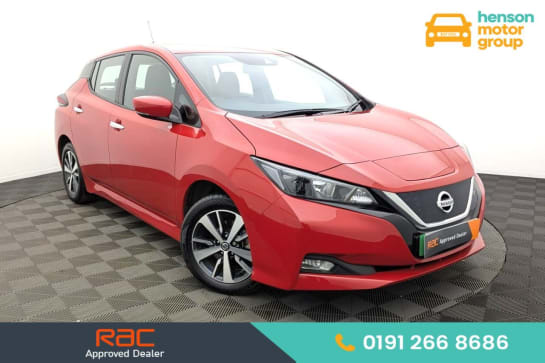 A null NISSAN LEAF 40kWh Acenta Hatchback 5dr Electric Auto (150 ps) Award Winning 5 Star Deal