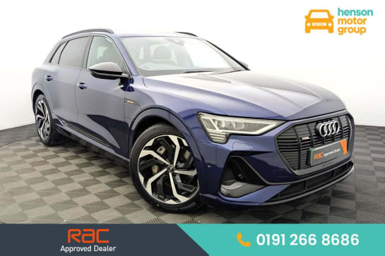 A null AUDI E-TRON 55 Black Edition SUV 5dr Electric Auto quattro 95kWh (408 ps) Award Winning