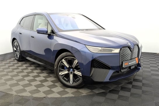 A null BMW IX 40 76.6kWh M Sport SUV 5dr Electric Auto xDrive (326 ps) Award Winning 5 St