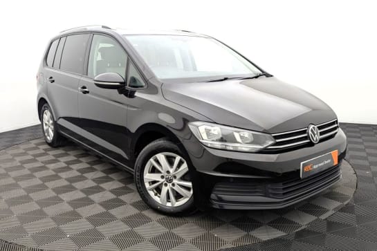 A null VOLKSWAGEN TOURAN 1.5 TSI EVO SE Family MPV 5dr Petrol Manual Euro 6 (s/s) (150 ps) Award Win