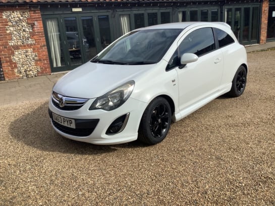 A 2014 VAUXHALL CORSA Corsa Sri