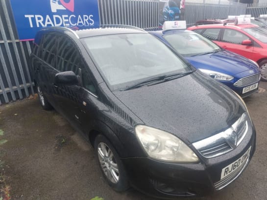 A 2011 VAUXHALL ZAFIRA 1.8 16V Design MPV 5dr Petrol Manual Euro 5 (140 ps) SERVICE HISTORY...IDEA