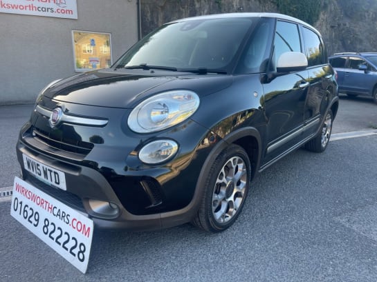A null FIAT 500L 1.6 MultiJet Trekking MPV 5dr Diesel Manual Euro 5 *FSH 8 STAMPS*17" ALLOYS