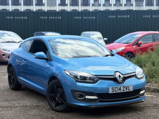 A null RENAULT MEGANE 1.6 VVT Dynamique TomTom Coupe 3dr Petrol Manual Euro 5 (110 ps)