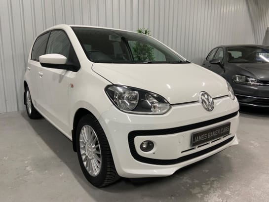 A 2015 VOLKSWAGEN UP 1.0 High up!