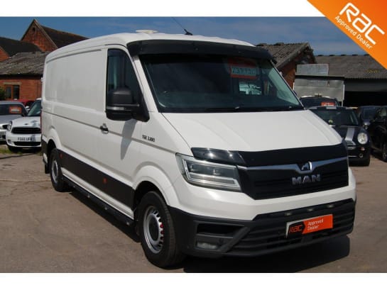 A null MAN TGE 2.0 3.180 P/V 175 BHP CAMPER VAN EURO 6 ULEZ SAT NAV CRUISE CAMERA