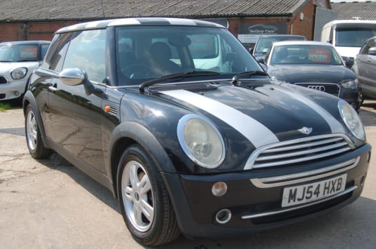 A null MINI HATCH ONE 1.6 ONE 3d 89 BHP MANUAL PETROL 3D BLACK