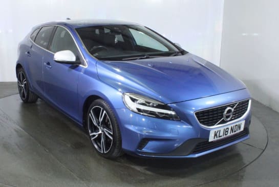 A 2018 VOLVO V40 D2 R-DESIGN PRO