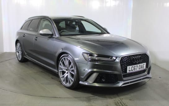 A null AUDI RS6 AVANT 4.0 RS6 PLUS AVANT TFSI QUATTRO 5d 597 BHP