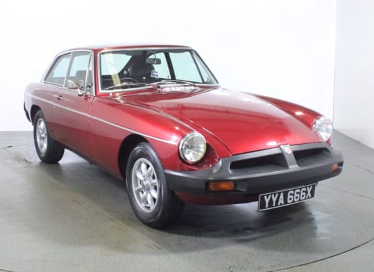 A null MG MGB 1.8 GT 3d 94 BHP