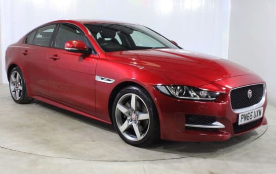 A null JAGUAR XE 2.0 GTDi R-Sport Saloon 4dr Petrol Auto Euro 6 (s/s) (200 ps)